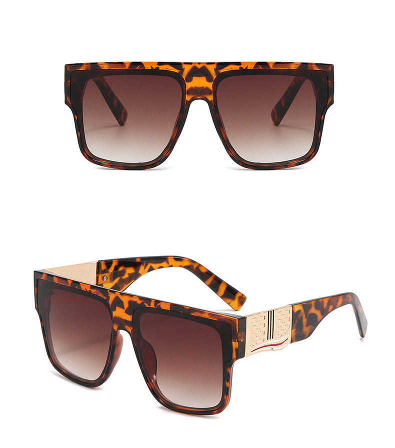 Oversized Square Sunglasses – Gradient Brown UV400 Lenses  display picture 1